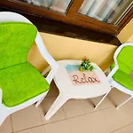 Ank Summerland Mamaia